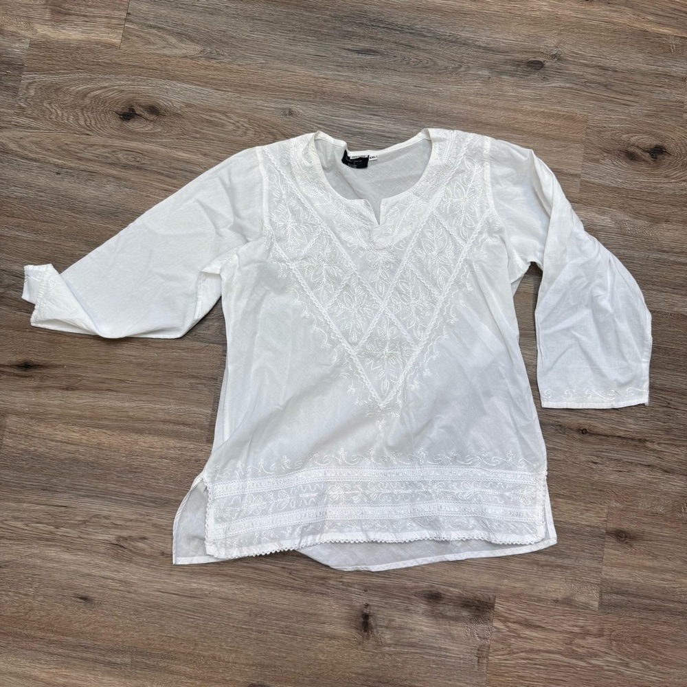 IndoMario White Tunic Top Womens